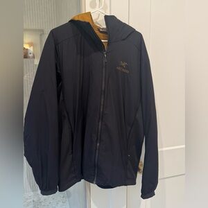 Arc'teryx Men's Black Atom Jacket